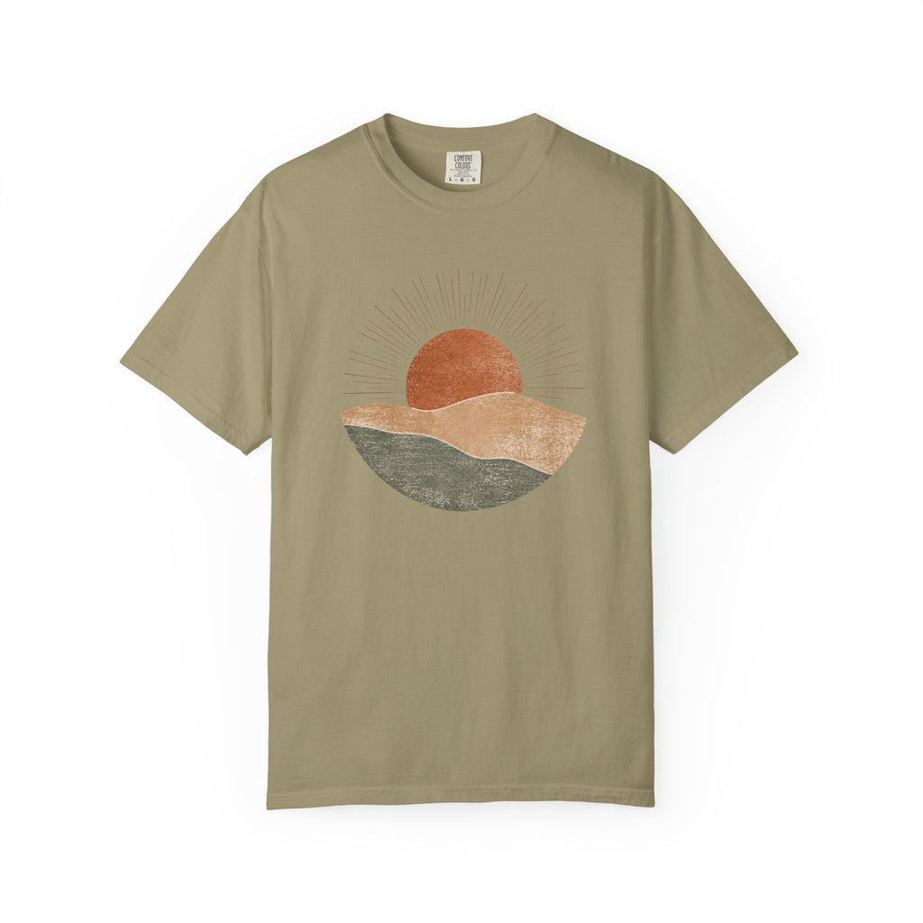 Minimal Sun and Mountains T-shirt